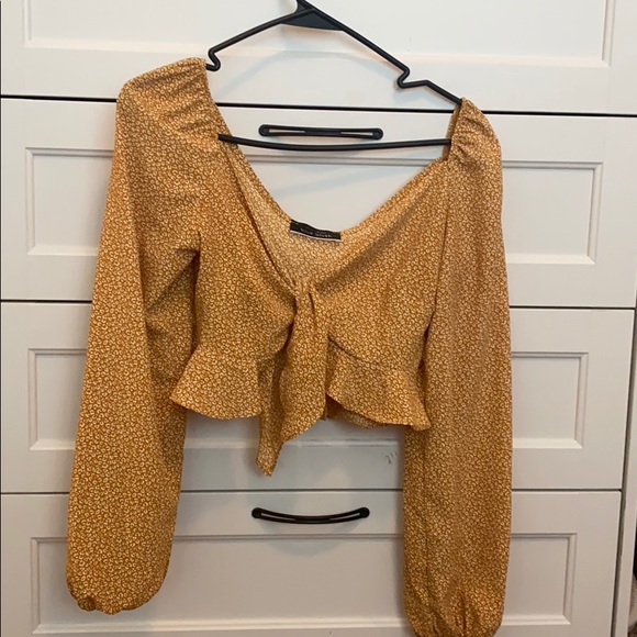 Pacsun yellow long sleeve top - Picture 2 of 4